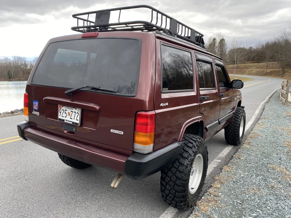 2000 Jeep XJ Cherokee - Image 25 of 31