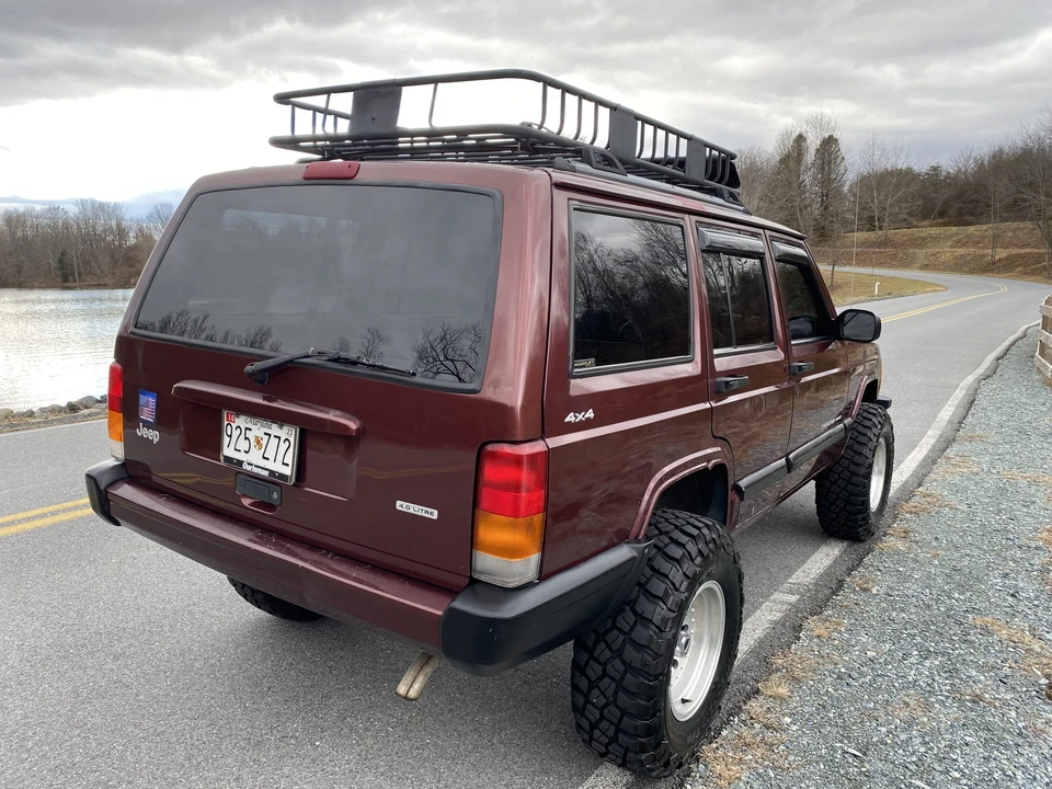 2000 Jeep XJ Cherokee - Image 24 of 31