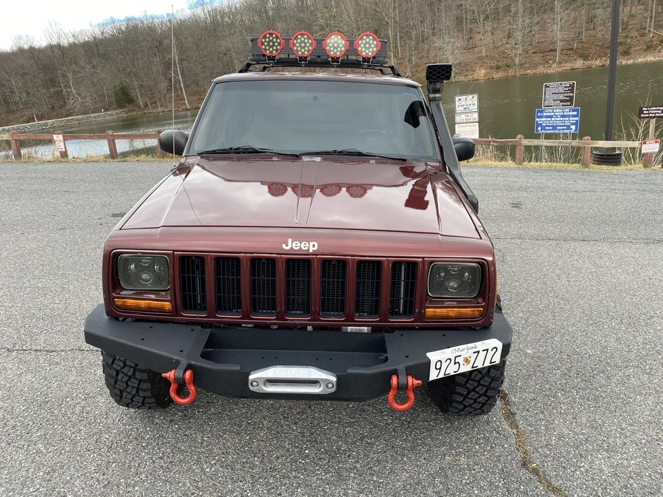 2000 Jeep XJ Cherokee - Image 6 of 31