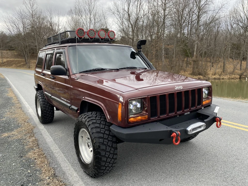 2000 Jeep XJ Cherokee - Image 12 of 31