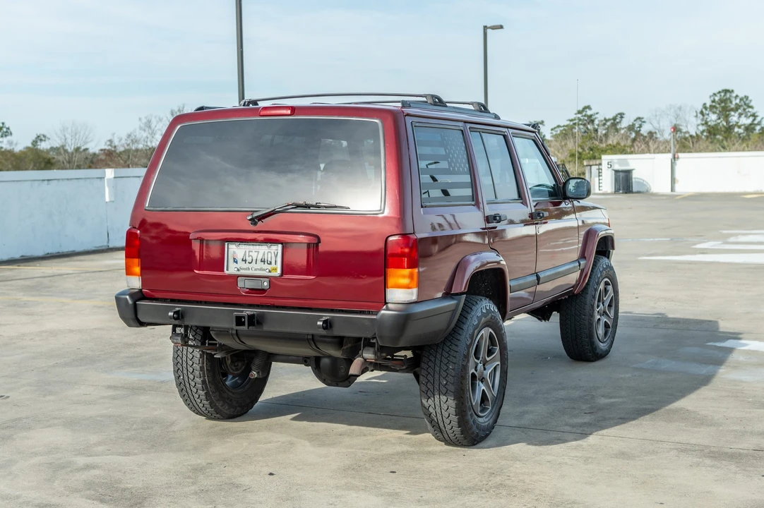2000 Jeep XJ Cherokee - Image 7 of 31