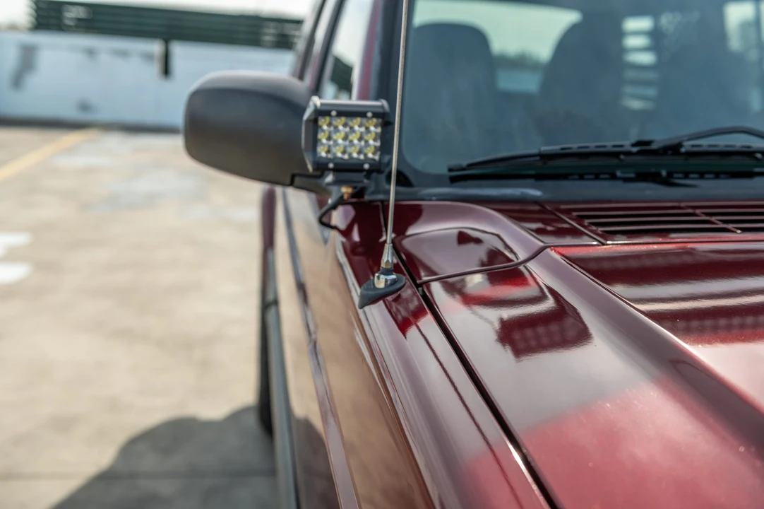 2000 Jeep XJ Cherokee - Image 23 of 31