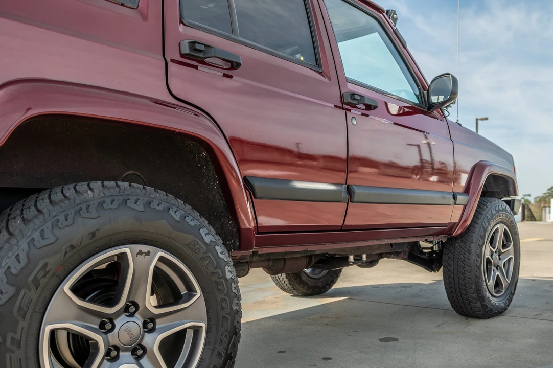 2000 Jeep XJ Cherokee - Image 28 of 31