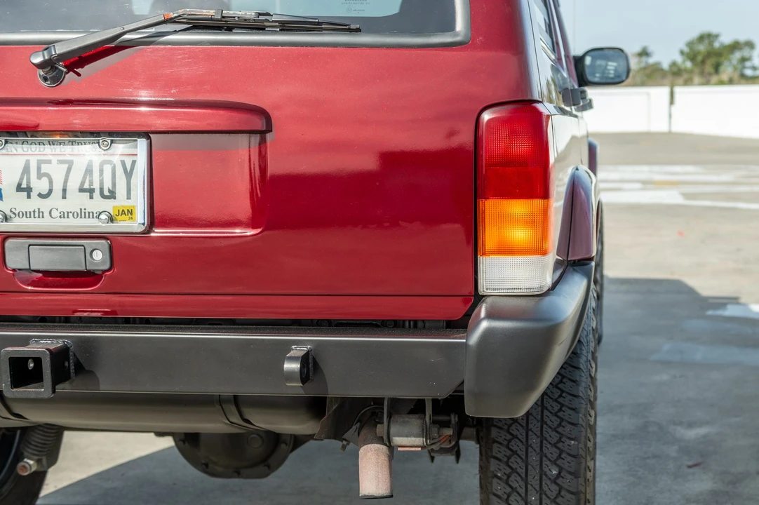 2000 Jeep XJ Cherokee - Image 30 of 31