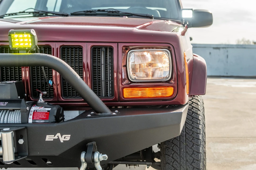 2000 Jeep XJ Cherokee - Image 16 of 31
