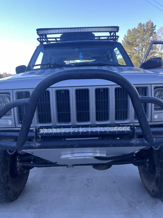 2000 Jeep XJ Cherokee - Image 10 of 31