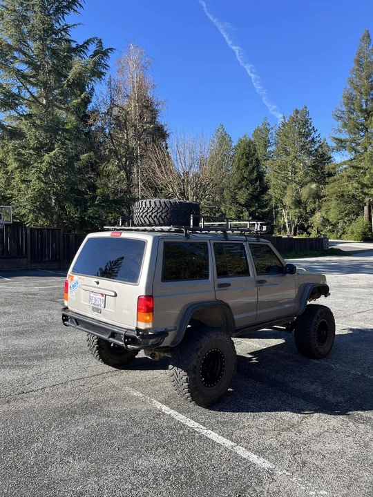 2000 Jeep XJ Cherokee - Image 6 of 31