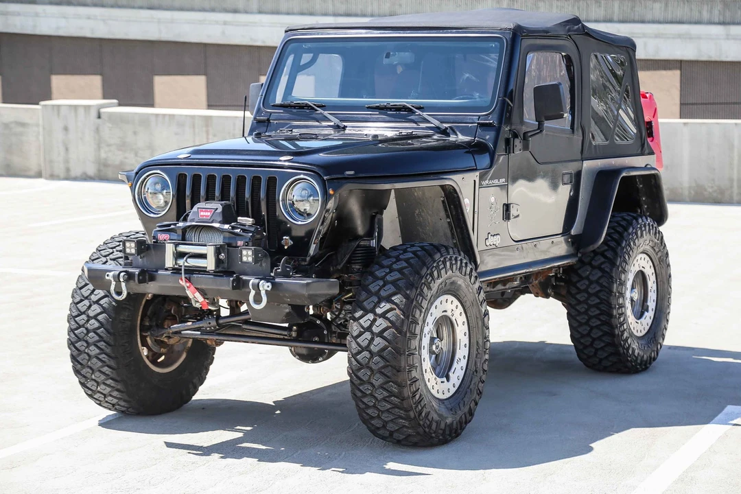 2000 Jeep TJ Wrangler - Image 3 of 31