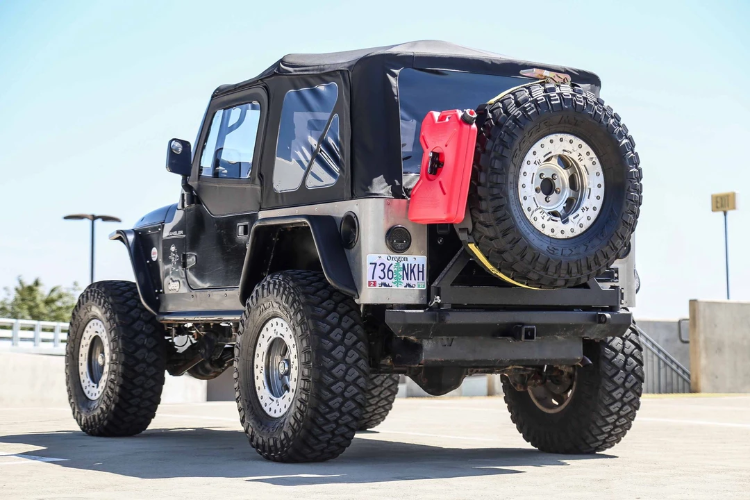 2000 Jeep TJ Wrangler - Image 13 of 31