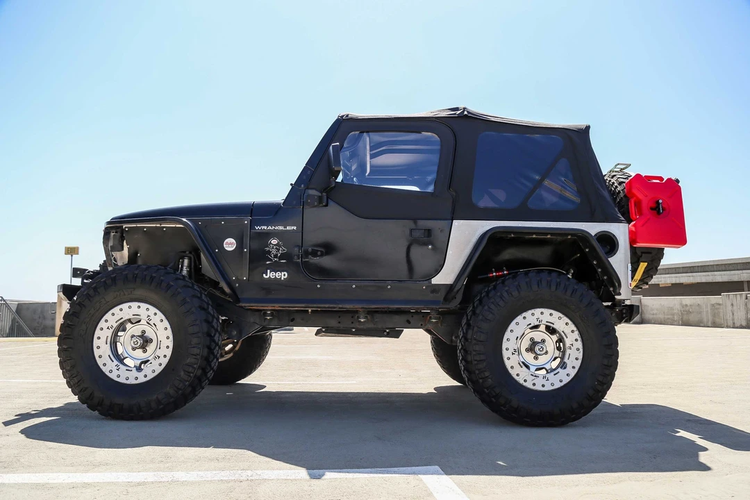 2000 Jeep TJ Wrangler - Image 9 of 31