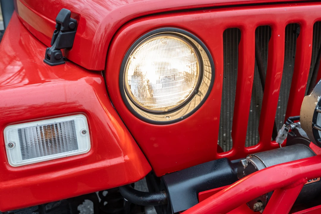2000 Jeep TJ Wrangler - Image 15 of 31
