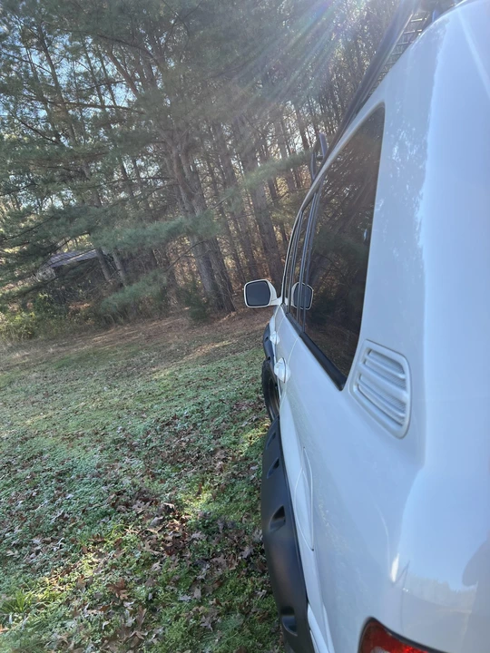 2000 Lexus LX 2nd Gen - Image 14 of 31