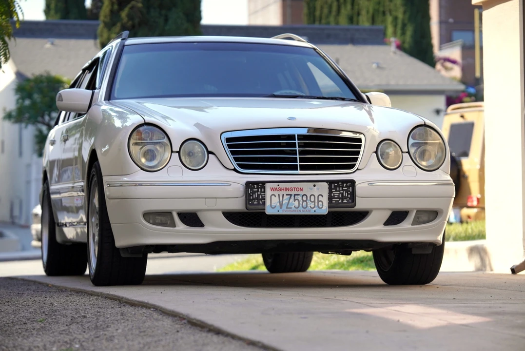 2000 Mercedes-Benz W210 E-Class - Image 10 of 31