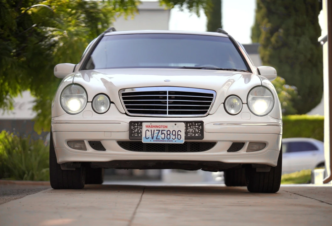 2000 Mercedes-Benz W210 E-Class - Image 8 of 31