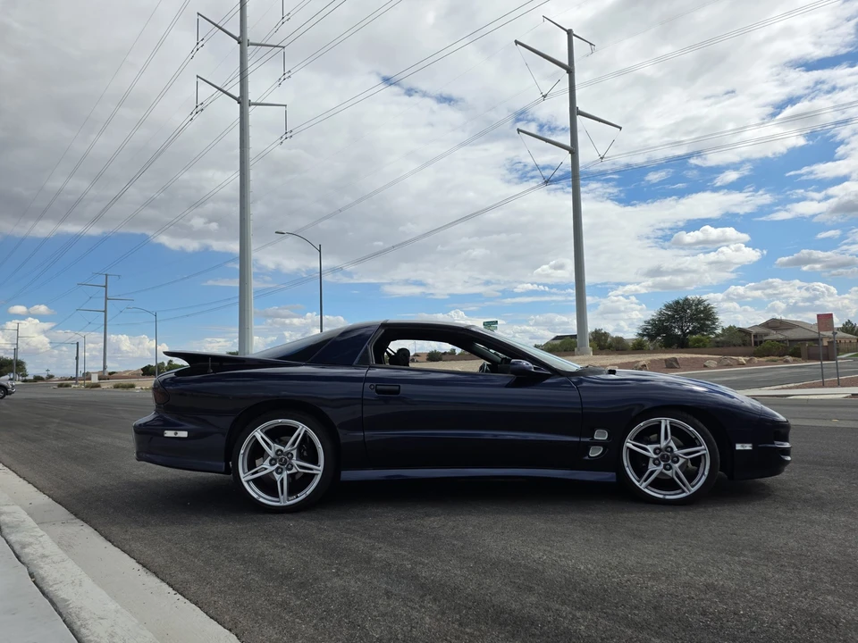 2000 Pontiac Firebird Trans Am 4th Gen - Image 11 of 31