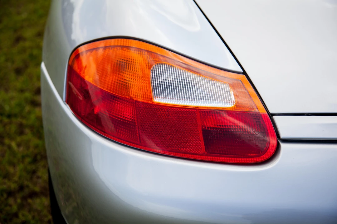 2000 Porsche 986 Boxster S - Image 18 of 31