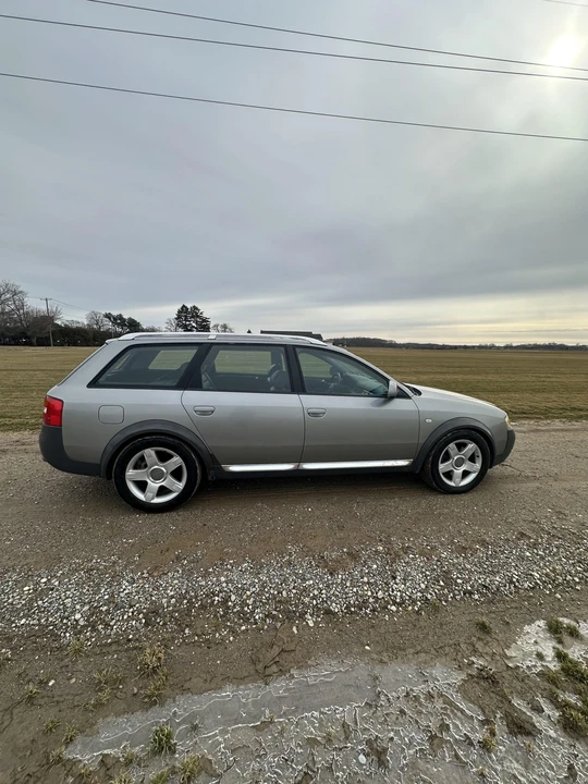 2001 Audi Allroad - Image 7 of 31