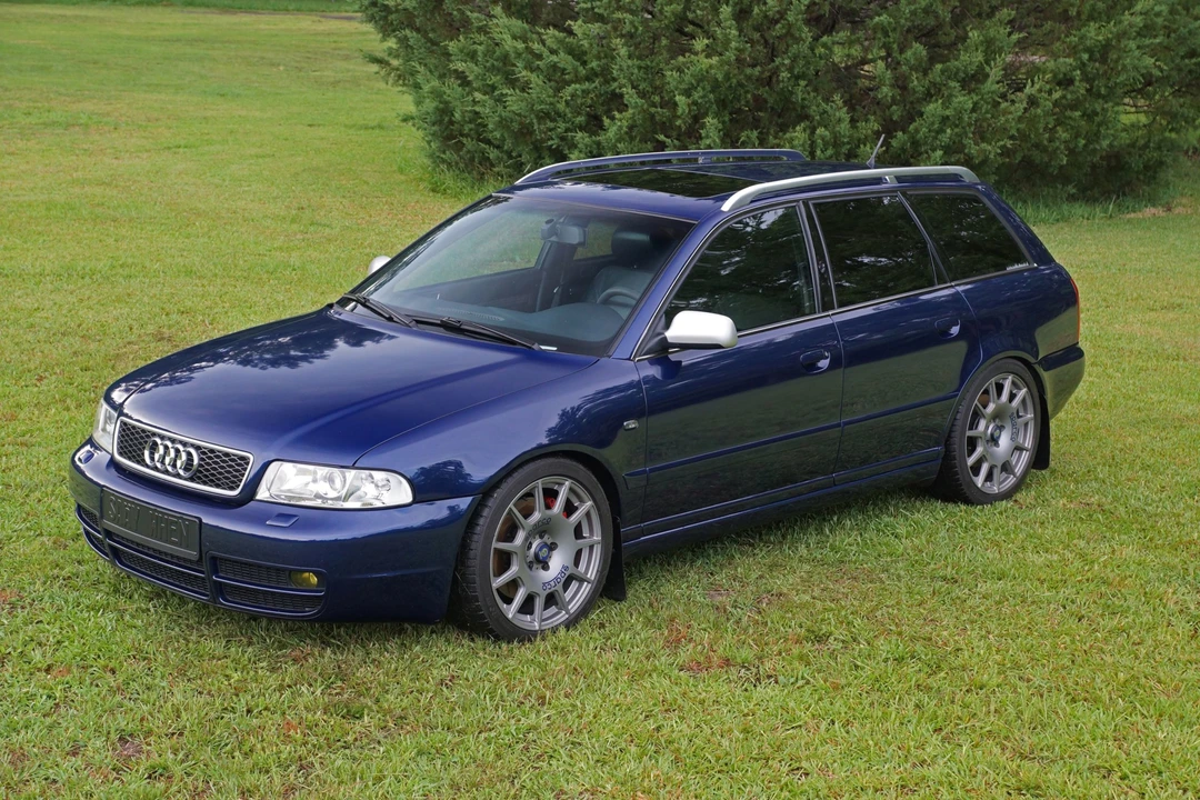 2001 Audi B5 S4 - Image 2 of 31