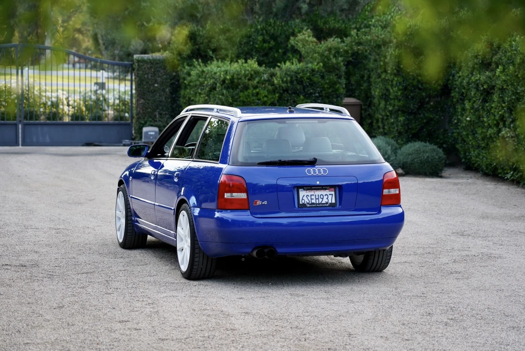 2001 Audi B5 S4 - Image 19 of 31