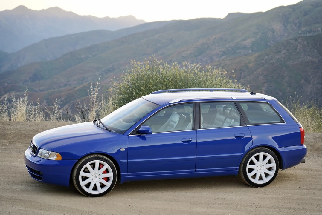 2001 Audi B5 S4 - Image 9 of 31