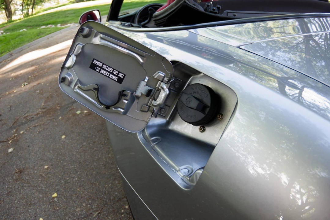 2001 Honda AP1 S2000 - Image 21 of 31