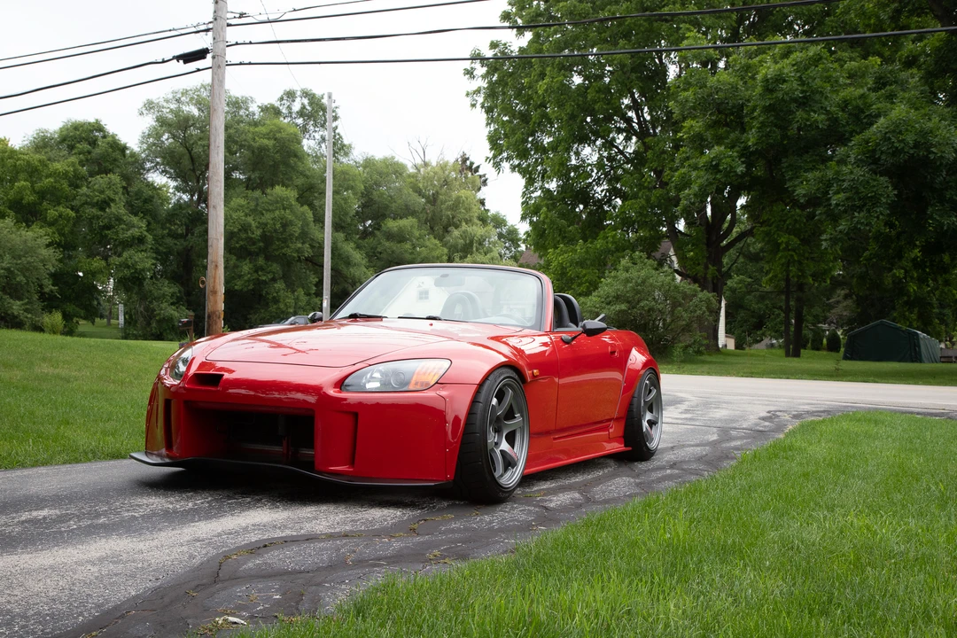 2001 Honda AP1 S2000 - Image 2 of 31