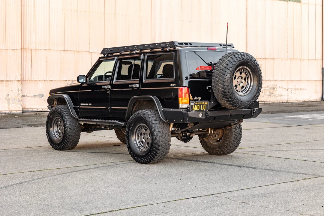 2001 Jeep XJ Cherokee - Image 4 of 31