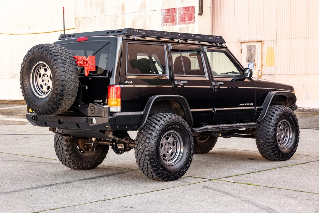 2001 Jeep XJ Cherokee - Image 6 of 31