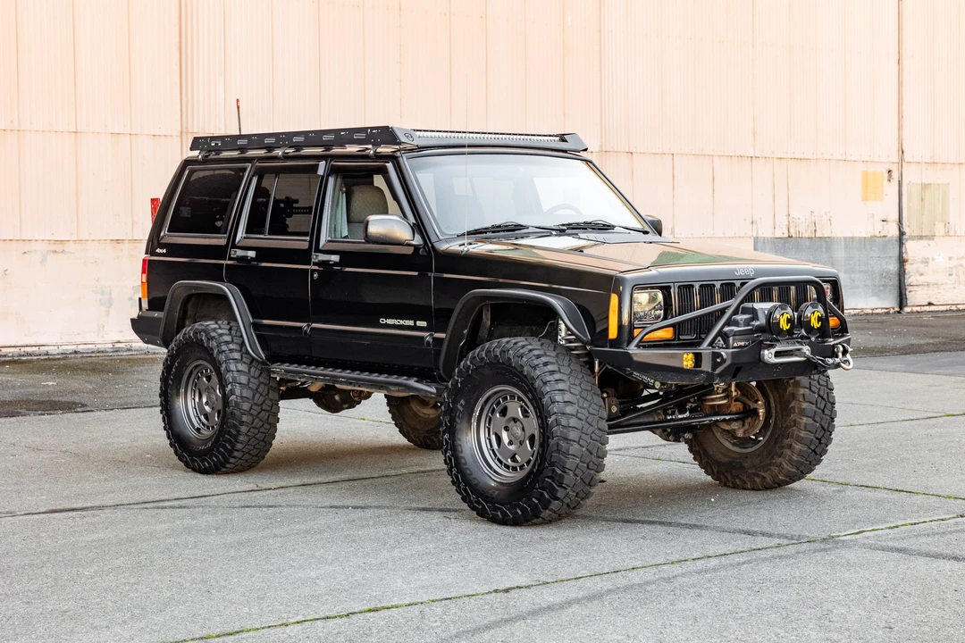 2001 Jeep XJ Cherokee - Image 8 of 31