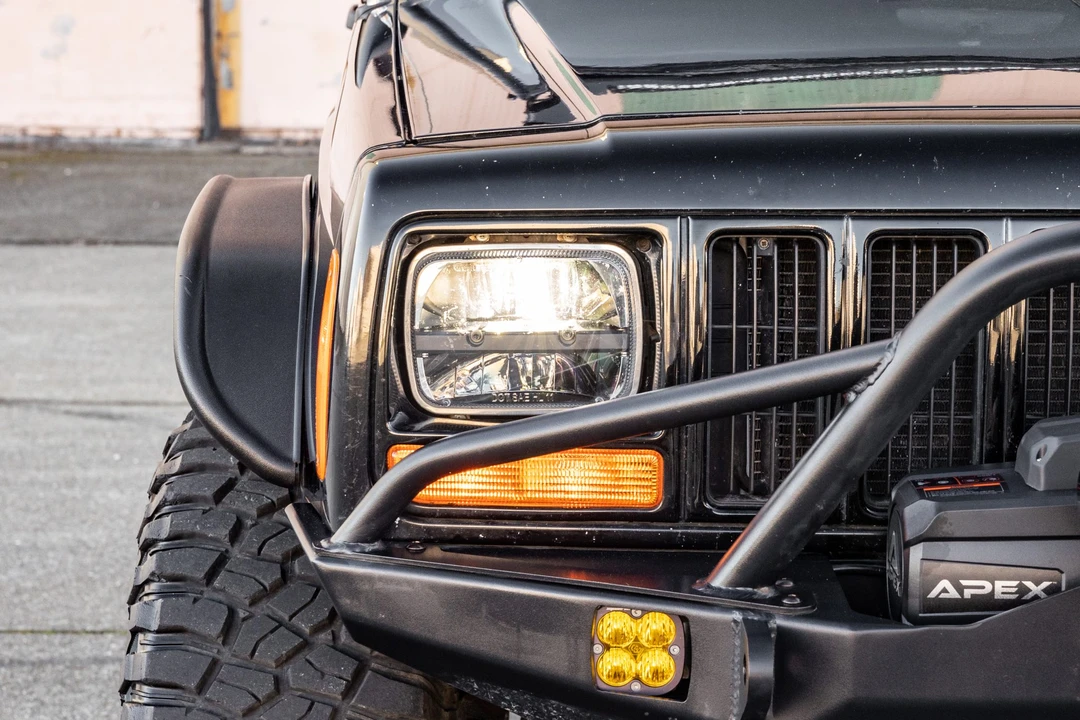 2001 Jeep XJ Cherokee - Image 15 of 31