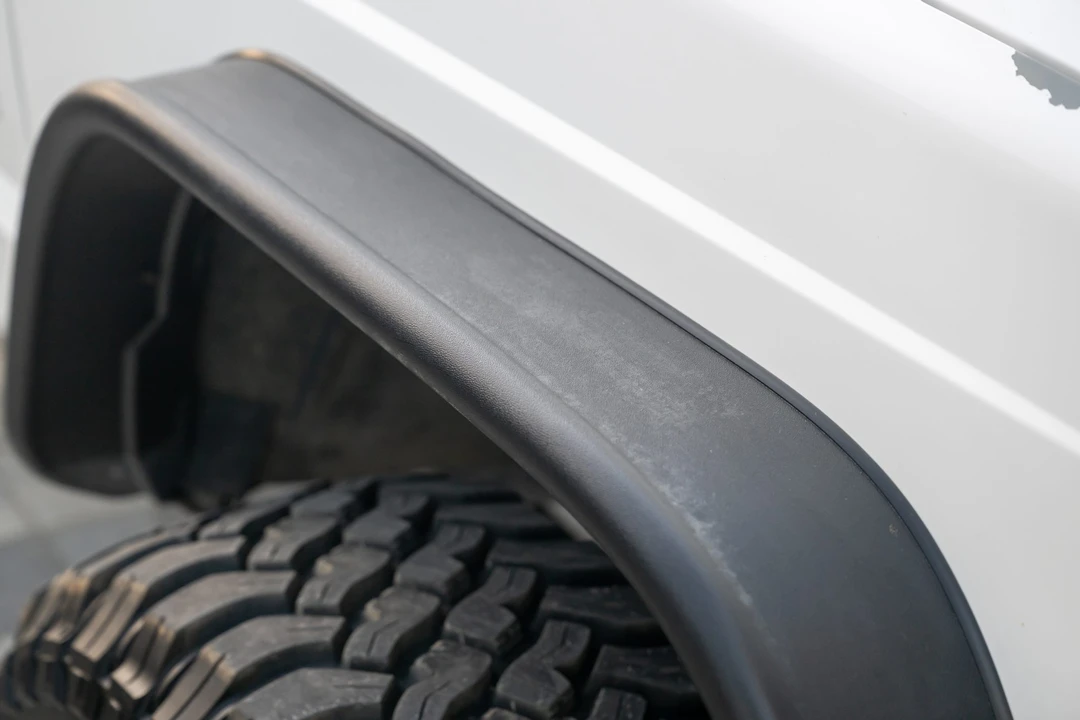 2001 Jeep XJ Cherokee - Image 12 of 31