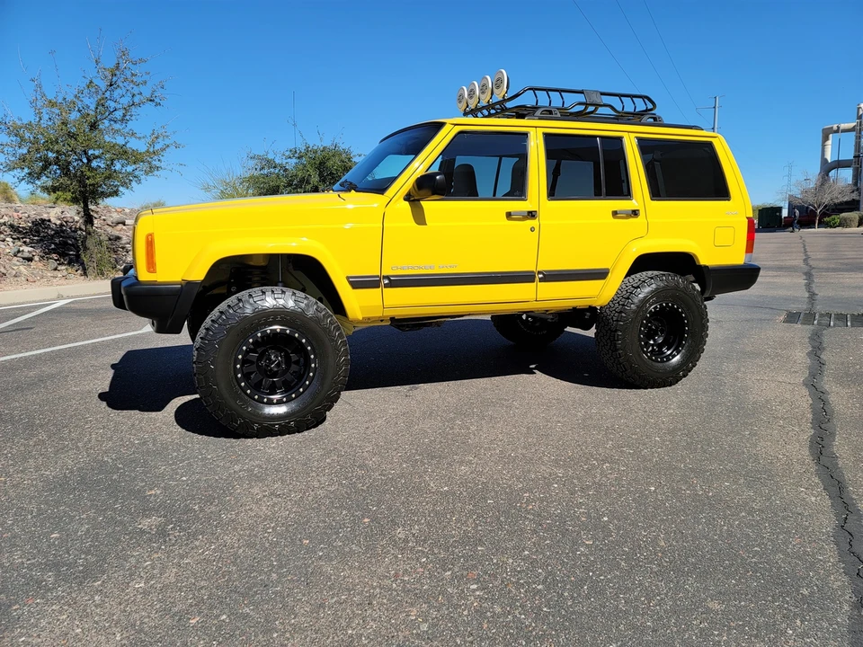 2001 Jeep XJ Cherokee - Image 12 of 31
