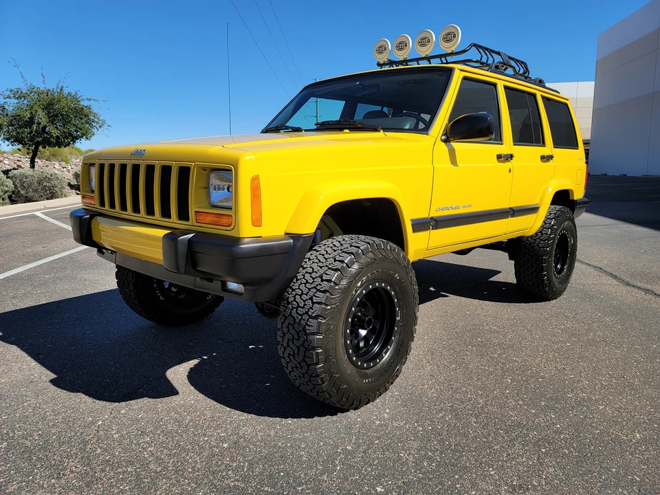 2001 Jeep XJ Cherokee - Image 9 of 31