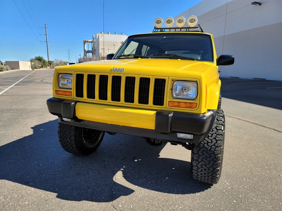 2001 Jeep XJ Cherokee - Image 7 of 31
