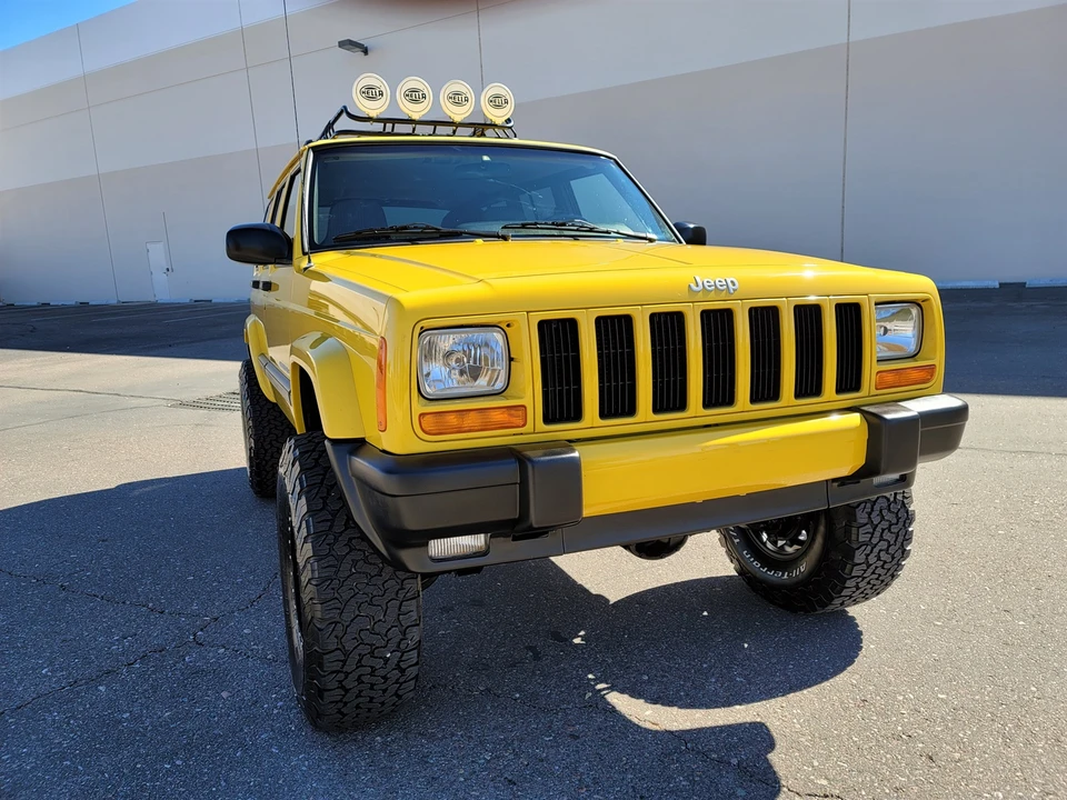 2001 Jeep XJ Cherokee - Image 4 of 31