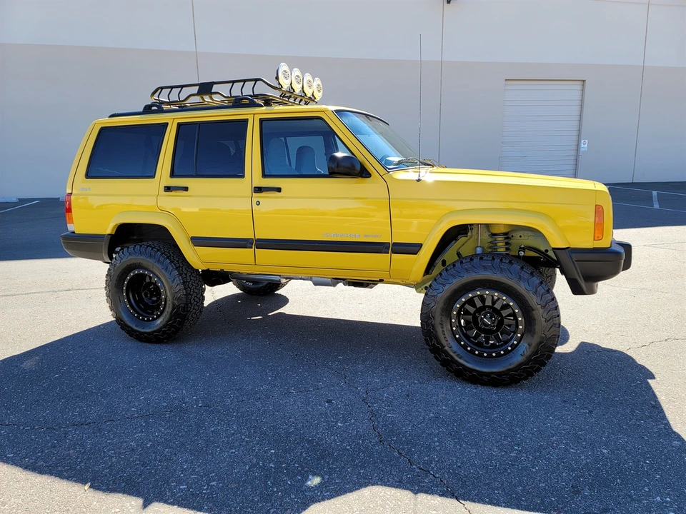 2001 Jeep XJ Cherokee - Image 27 of 31