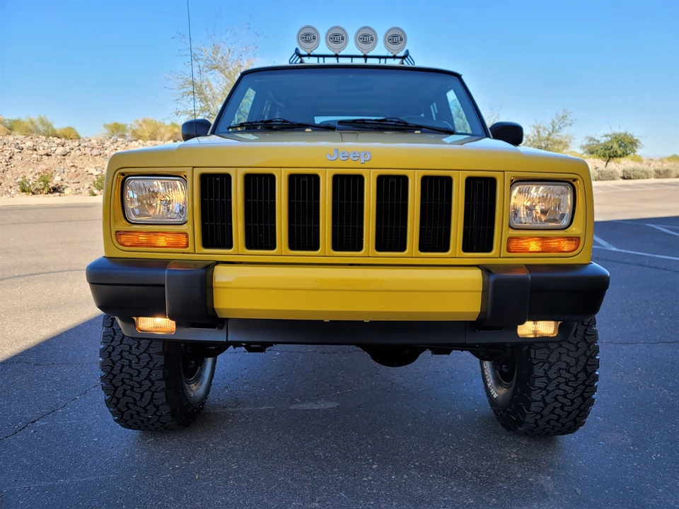 2001 Jeep XJ Cherokee - Image 6 of 31
