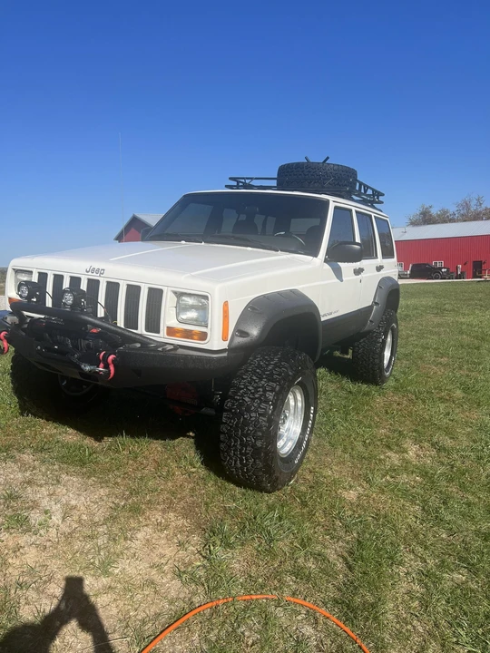 2001 Jeep XJ Cherokee - Image 11 of 31