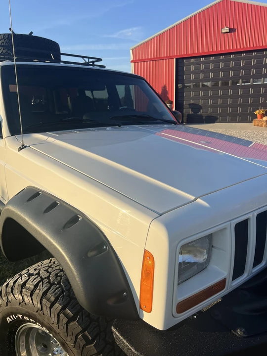2001 Jeep XJ Cherokee - Image 17 of 31