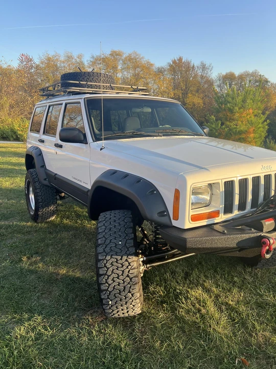 2001 Jeep XJ Cherokee - Image 4 of 31
