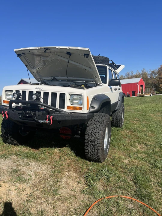 2001 Jeep XJ Cherokee - Image 16 of 31