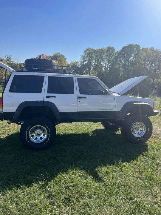 2001 Jeep XJ Cherokee - Image 14 of 31