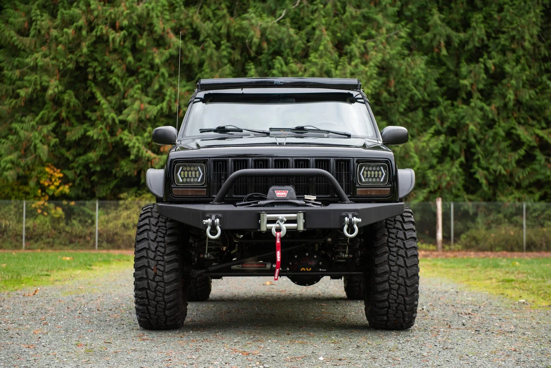 2001 Jeep XJ Cherokee - Image 28 of 31