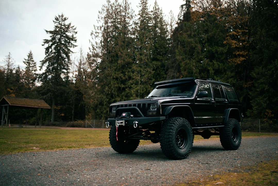 2001 Jeep XJ Cherokee - Image 4 of 31