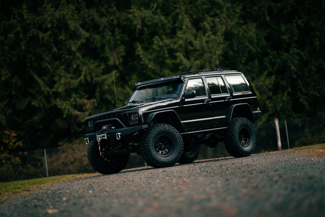 2001 Jeep XJ Cherokee - Image 12 of 31