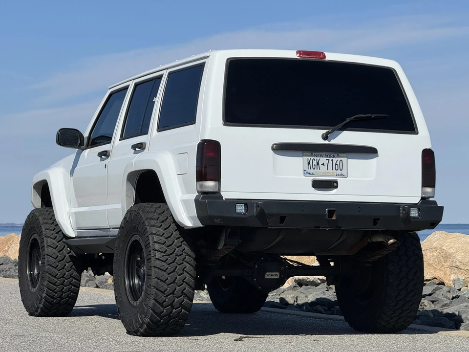 2001 Jeep XJ Cherokee - Image 25 of 31