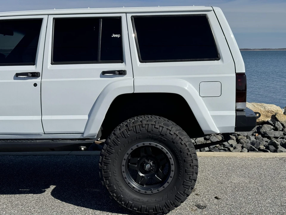 2001 Jeep XJ Cherokee - Image 31 of 31