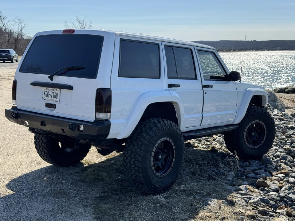 2001 Jeep XJ Cherokee - Image 29 of 31