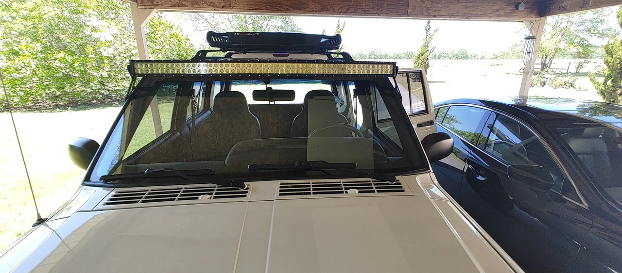 2001 Jeep XJ Cherokee - Image 23 of 31