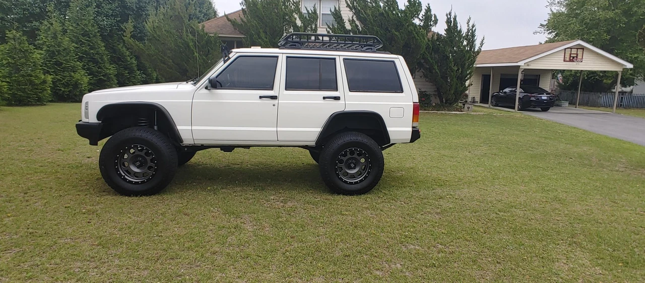 2001 Jeep XJ Cherokee - Image 5 of 31
